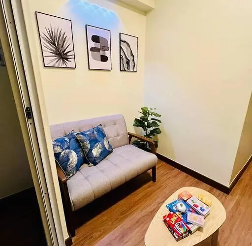 Stylish With Stunning Views Manila