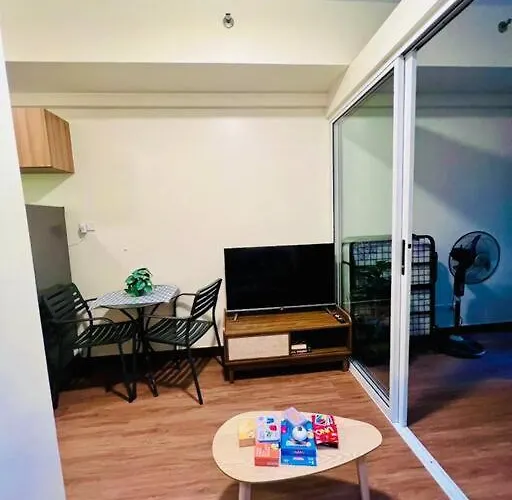 Stylish With Stunning Views * Manila