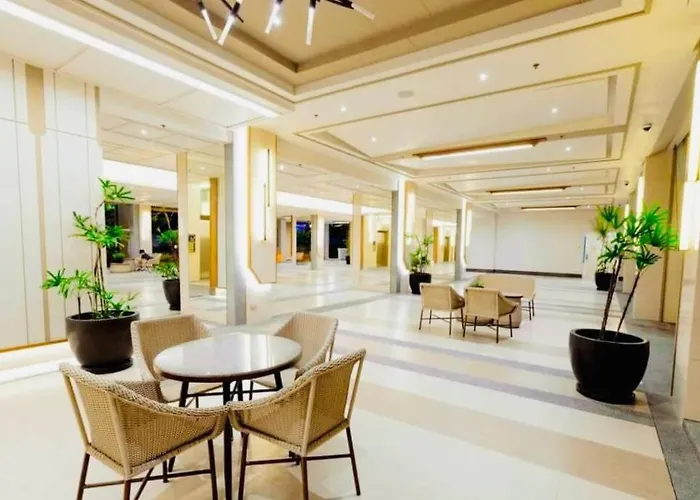Stylish With Stunning Views Apartment Manila