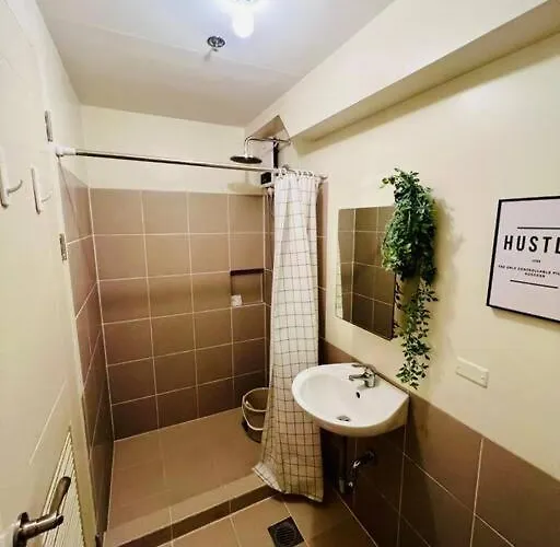 Apartment Stylish With Stunning Views Manila